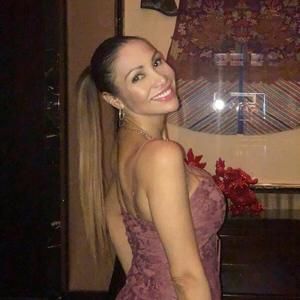 Meet your Posher, Nikki